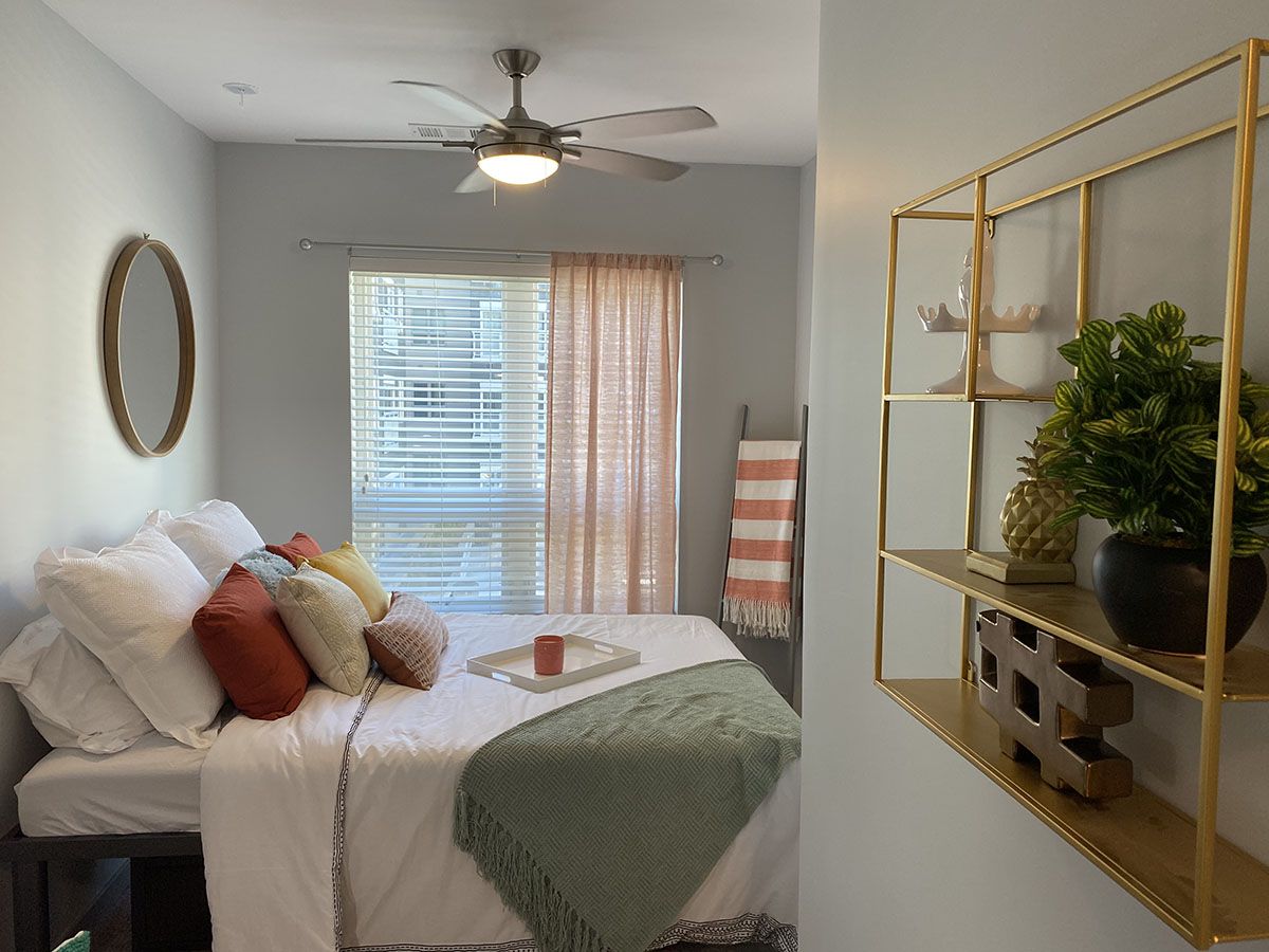 floor-hero bedroom